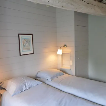 Vakantiehuis Luxurious In Falaen With Sauna Maredsous