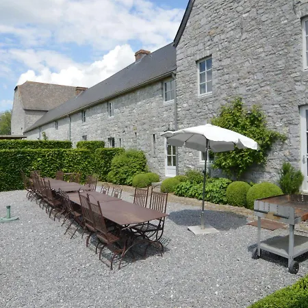 Vakantiehuis Luxurious In Falaen With Sauna