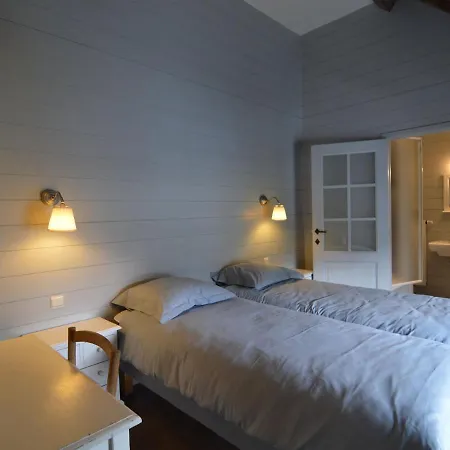 Luxurious In Falaen With Sauna 펜션 마레드수스