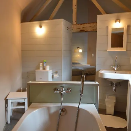 Luxurious In Falaen With Sauna Vakantiehuis