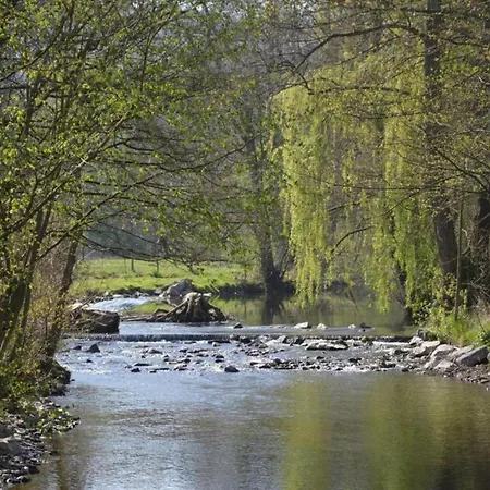 Vakantiehuis Luxurious In Falaen With Sauna *